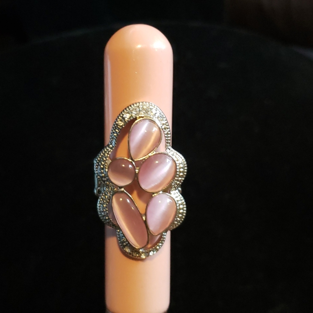 Paparazzi Jewelry: 1year Vintage